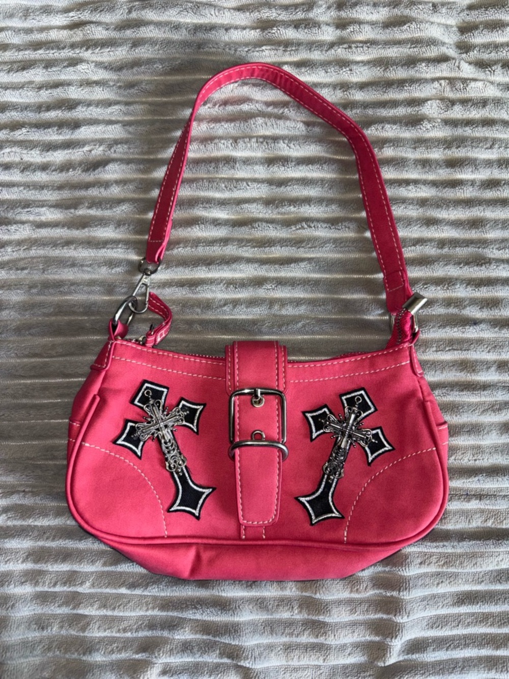 Hot Pink y2k Shoulder Bag with Cross Embellishments